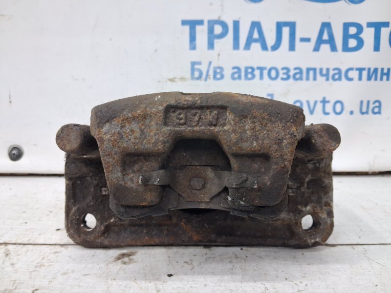 Суппорт задний левый Pajero Wagon 1999-2006 3 3.2 Дизель 4M41