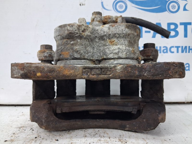 Суппорт передний левый Pajero Wagon 1999-2006 3 3.2 Дизель 4M41