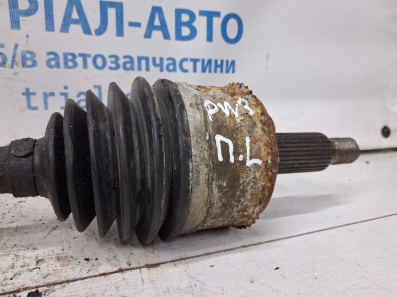 Привод передний левый АКПП Mitsubishi Pajero Wagon 3 3.2 Дизель 4M41