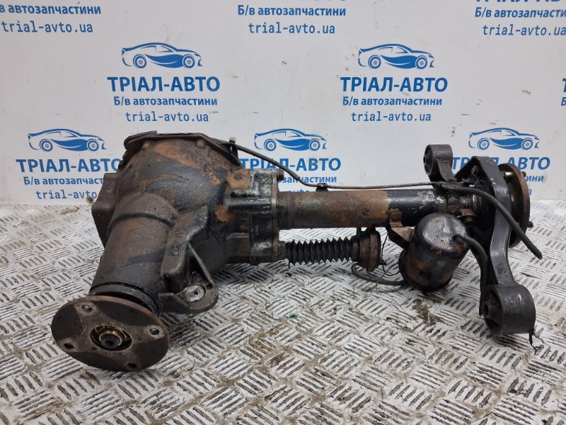 Редуктор передний Mitsubishi Pajero Wagon 1999-2006 3 3.2 Дизель 4M41 MR548646 Б/У