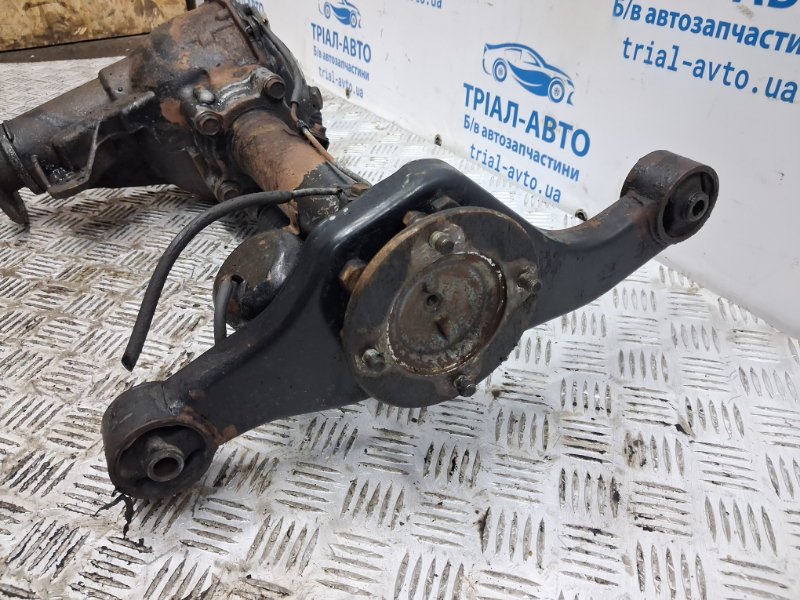 Редуктор передний Mitsubishi Pajero Wagon 3 3.2 Дизель 4M41