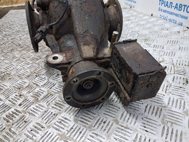 Редуктор задний Pajero Wagon 1999-2006 3 3.2 Дизель 4M41