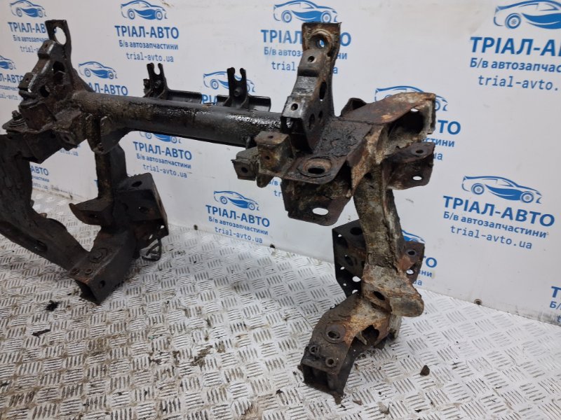 Балка передней подвески Pajero Wagon 1999-2006 3 3.2 Дизель 4M41