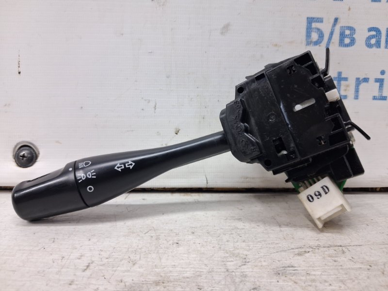 Переключатель подрулевой левый(поворотники) Mitsubishi Pajero Wagon 1999-2006 3 3.2 Дизель 4M41 MR459891 Б/У