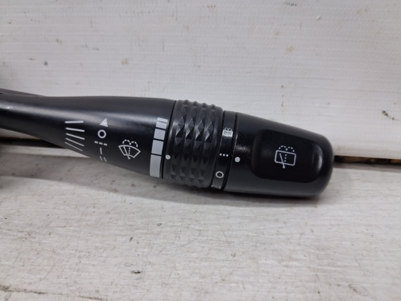 Переключатель подрулевой правый(дворники) Pajero Wagon 1999-2006 3 3.2 Дизель 4M41