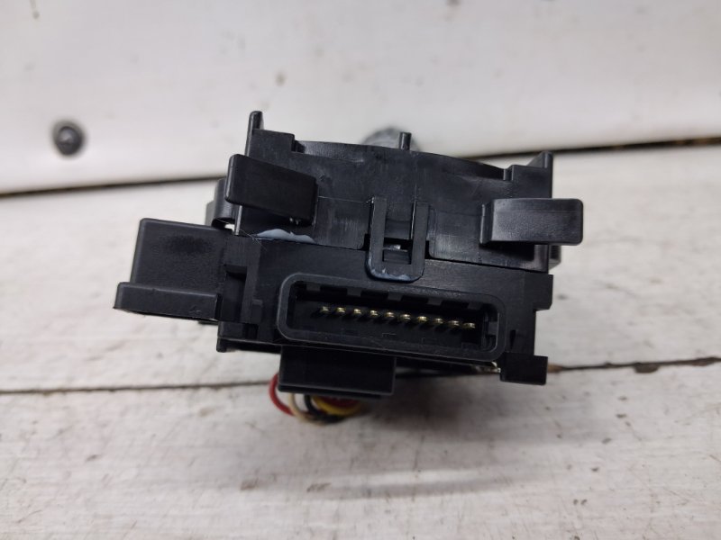 Переключатель подрулевой правый(дворники) Pajero Wagon 1999-2006 3 3.2 Дизель 4M41