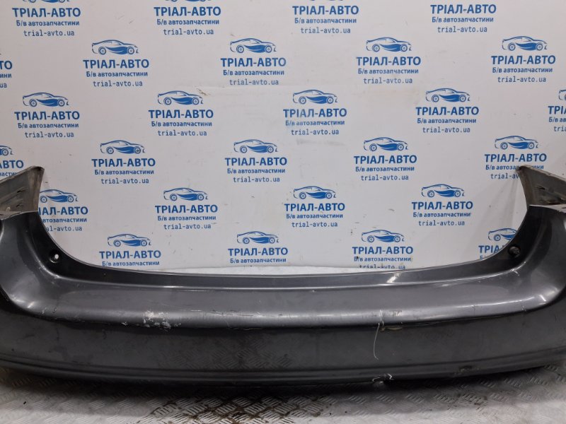 Бампер задний Avensis 2002-2010 T25 2.2 diesel 2ADFTV