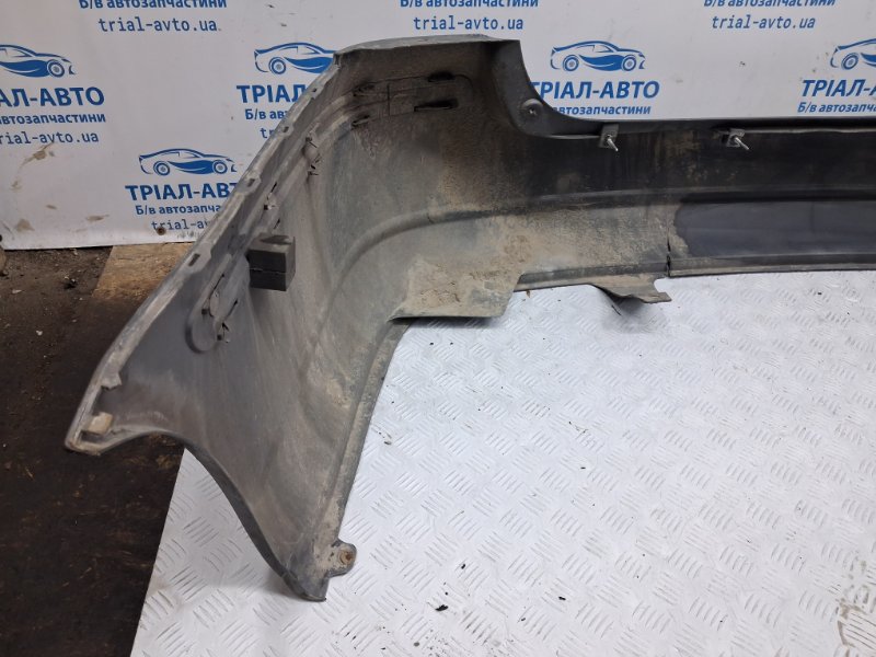 Бампер задний Avensis 2002-2010 T25 2.2 diesel 2ADFTV
