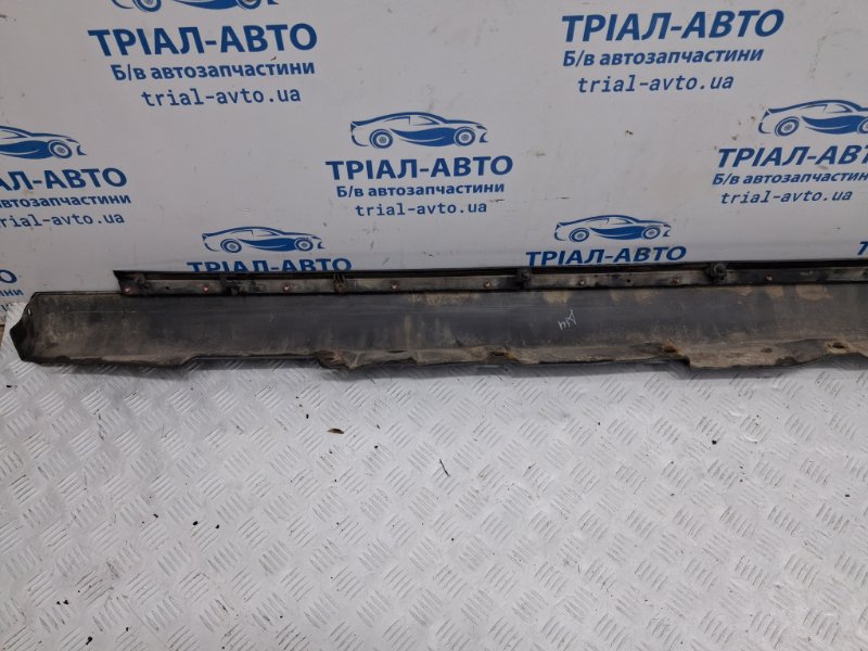 Накладка порога внешняя левая Avensis 2002-2010 T25 2.2 diesel 2ADFTV