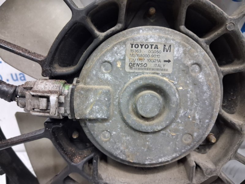 Диффузор с вентилятором радиатора Avensis 2002-2010 T25 2.2 diesel 2ADFTV