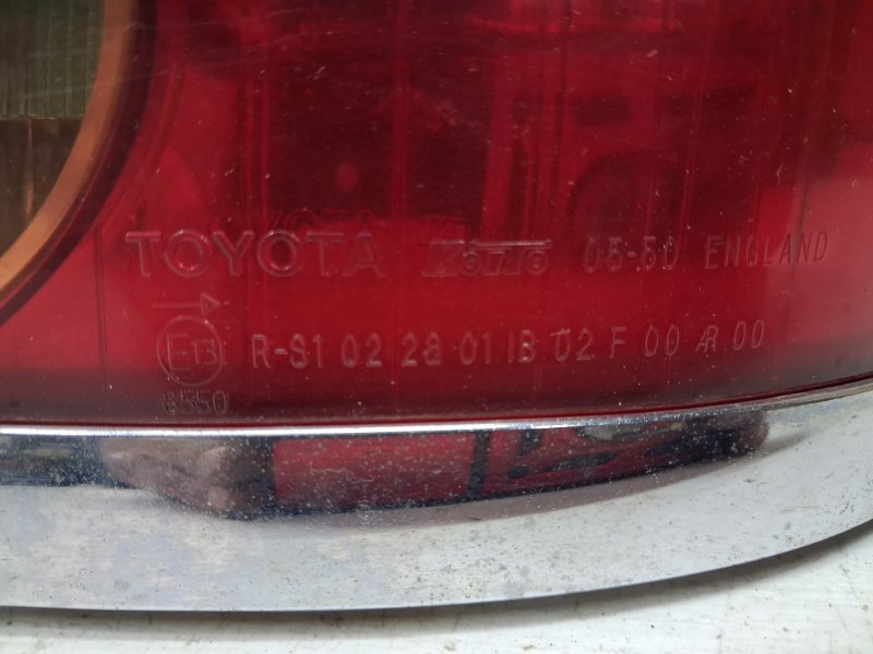 Фонарь задний внешний правый Avensis 2002-2010 T25 2.2 diesel 2ADFTV