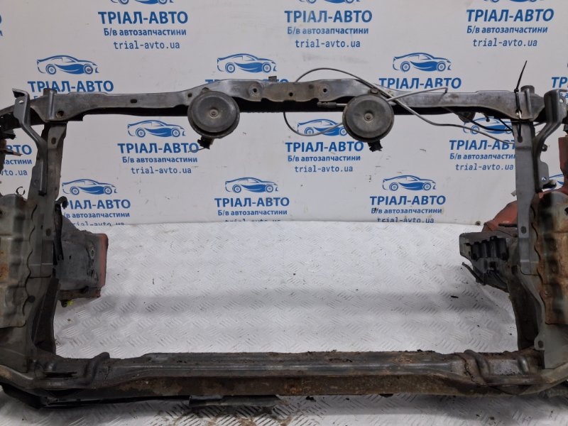 Панель передняя Avensis 2002-2010 T25 2.2 diesel 2ADFTV