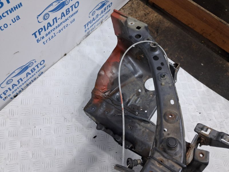 Панель передняя Avensis 2002-2010 T25 2.2 diesel 2ADFTV