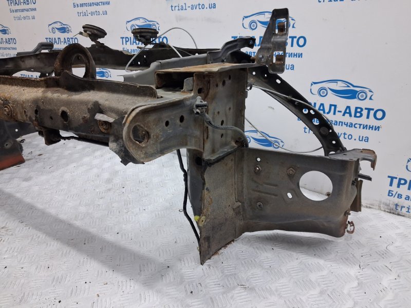 Панель передняя Avensis 2002-2010 T25 2.2 diesel 2ADFTV