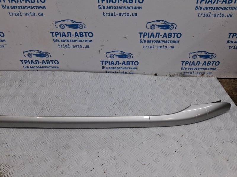Рейлинг на крышу левый Toyota Avensis T25 2.2 diesel 2ADFTV Рейлинг на крышу левый Toyota Avensis T25 2.2 diesel 2ADFTV