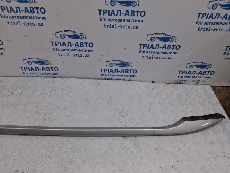 Рейлинг на крышу левый Avensis 2002-2010 T25 2.2 diesel 2ADFTV Рейлинг на крышу левый Avensis 2002-2010 T25 2.2 diesel 2ADFTV