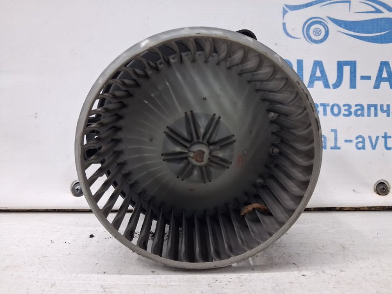 Моторчик печки Avensis 2002-2010 T25 2.2 diesel 2ADFTV