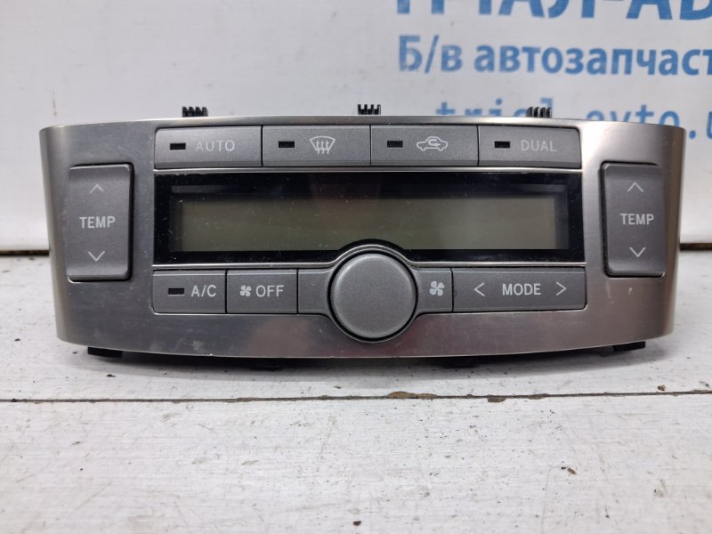 Блок управления климат-контролем Toyota Avensis 2002-2010 T25 2.2 diesel 2ADFTV 5590005200 Б/У