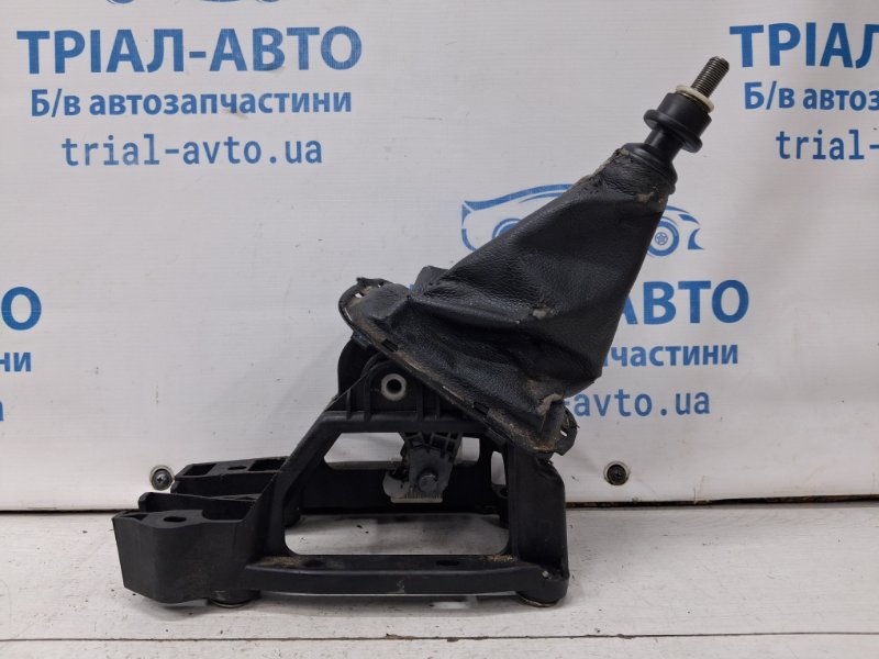 Кулиса переключения МКПП Toyota Avensis 2002-2010 T25 2.2 diesel 2ADFTV 3353005090 Б/У