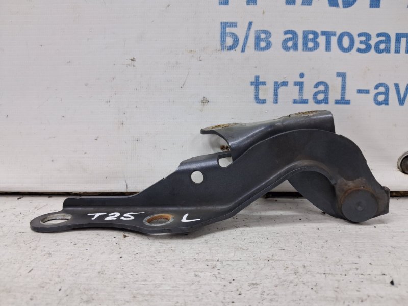 Петля капота левая Toyota Avensis 2002-2010 T25 2.2 diesel 2ADFTV 5342005060 Б/У