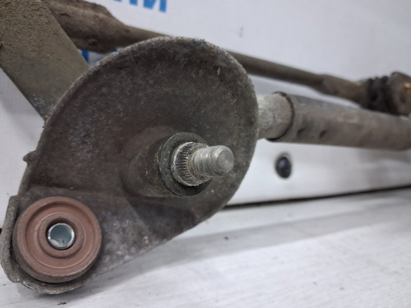 Трапеция дворников Toyota Avensis T25 2.2 diesel 2ADFTV