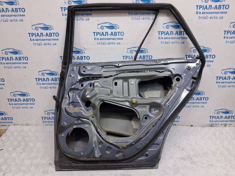 Дверь задняя правая Avensis 2002-2010 T25 2.2 diesel 2ADFTV