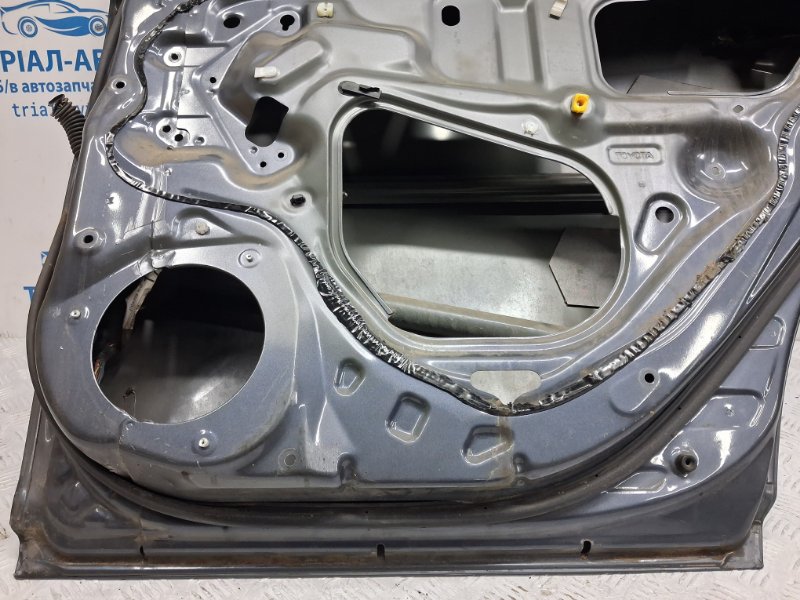 Дверь задняя правая Avensis 2002-2010 T25 2.2 diesel 2ADFTV