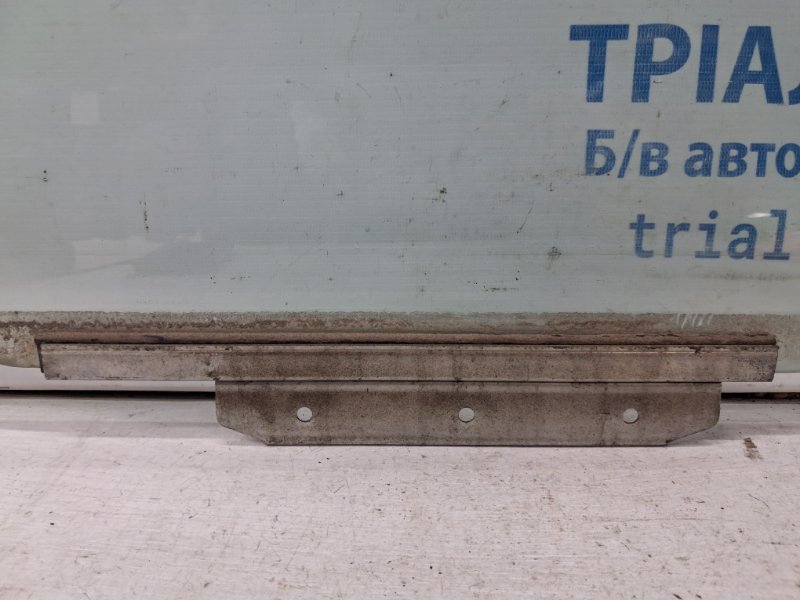 Стекло двери заднее правое Avensis 2002-2010 T25 2.2 diesel 2ADFTV