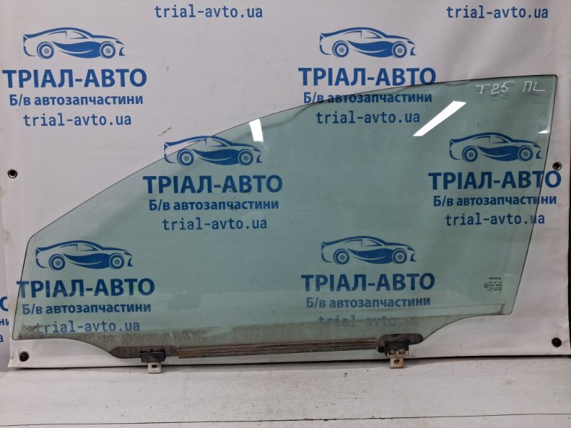 Стекло двери переднее левое Toyota Avensis 2002-2010 T25 2.2 diesel 2ADFTV 6810205030 Б/У