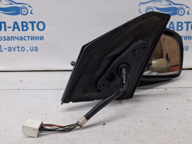 Зеркало правое Avensis 2002-2010 T25 2.2 diesel 2ADFTV