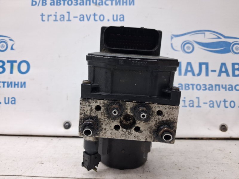 Блок abs Toyota Avensis 2002-2010 T25 2.2 diesel 2ADFTV 4454005040 Б/У