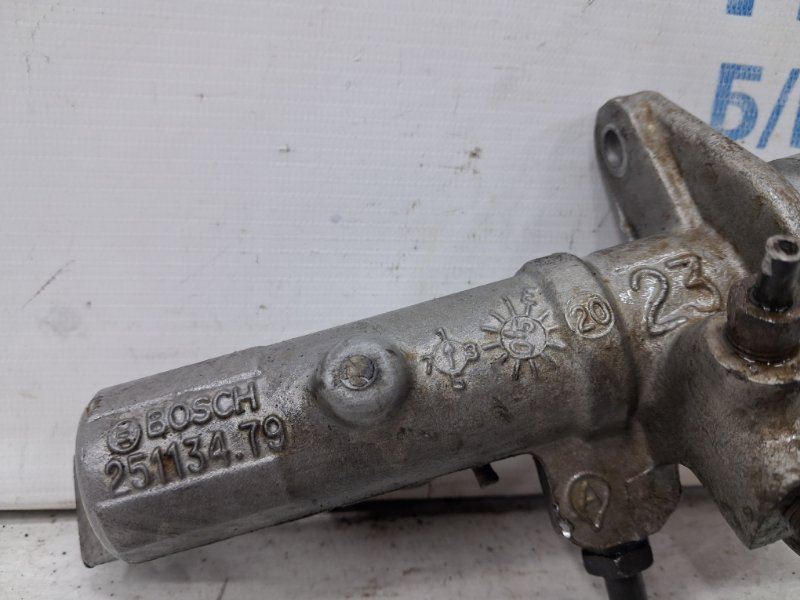 Тормозной цилиндр главный Avensis 2002-2010 T25 2.2 diesel 2ADFTV