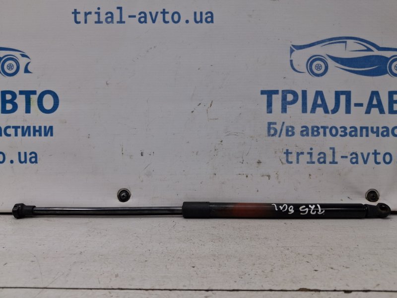 Амортизатор крышки багажника Toyota Avensis 2002-2010 T25 2.2 diesel 2ADFTV 6896009260 Б/У