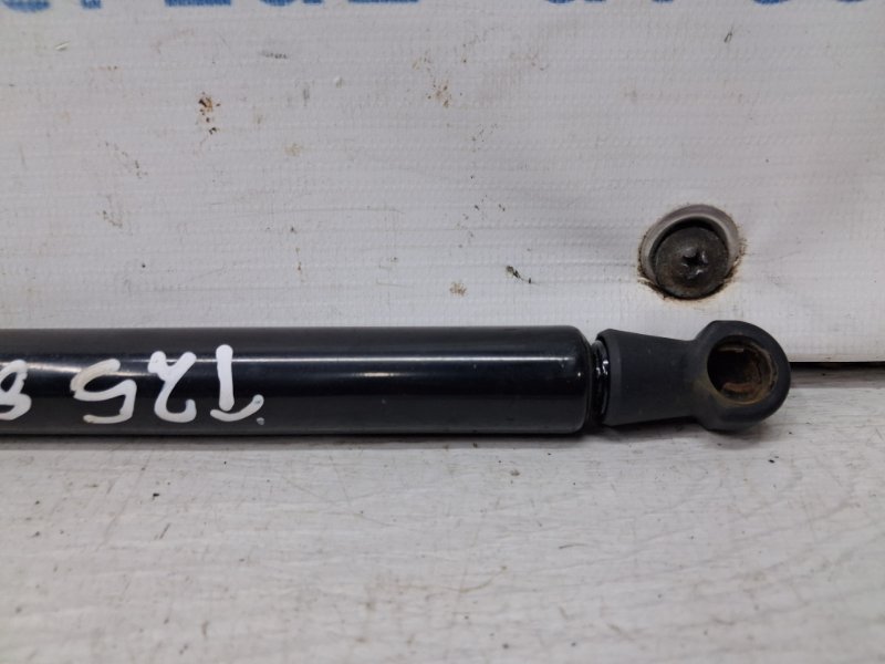 Амортизатор крышки багажника Avensis 2002-2010 T25 2.2 diesel 2ADFTV