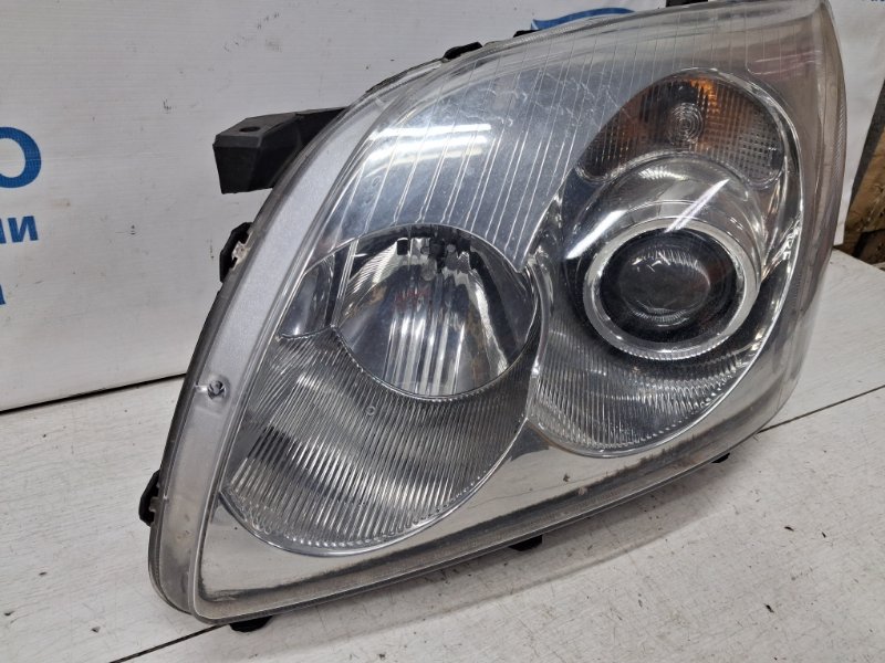 Фара левая галоген Avensis 2002-2010 T25 2.2 diesel 2ADFTV