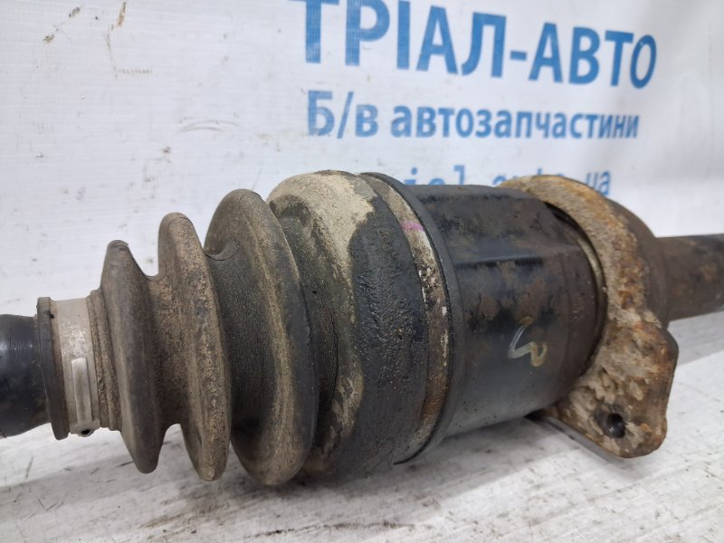 Привод передний правый МКПП Avensis 2002-2010 T25 2.2 diesel 2ADFTV