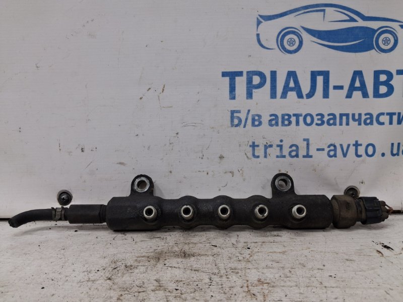 Топливная рампа Toyota Avensis 2002-2010 T25 2.2 diesel 2ADFTV 238100R010 Б/У