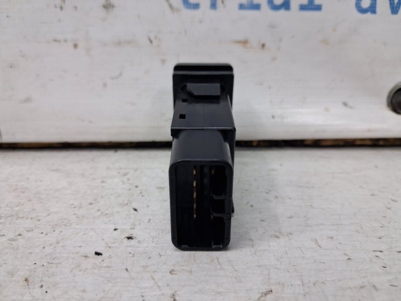 Кнопка аварийки Avensis 2002-2010 T25 2.2 diesel 2ADFTV