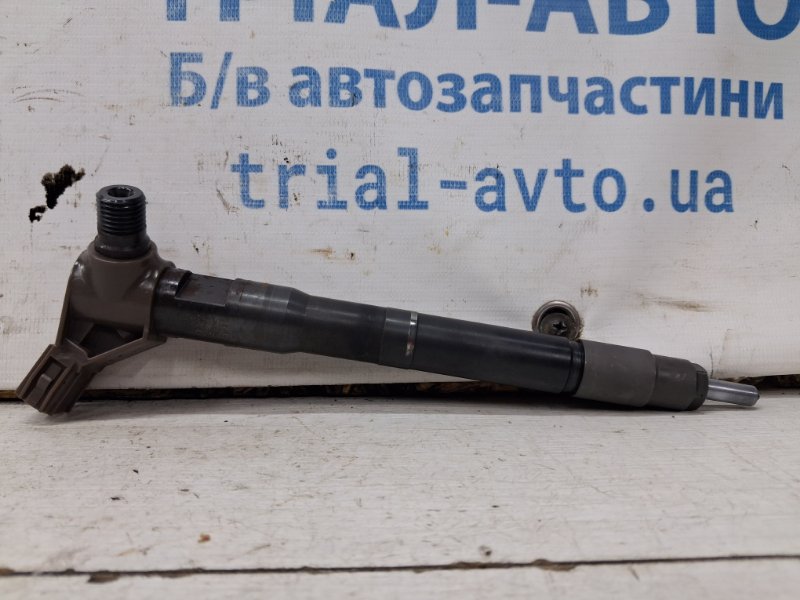 Запчасть форсунка топливная Mazda 6 2012- GJ 2.2 diesel SH0113H50 Б/У Форсунка топливная Mazda 6 2012- GJ 2.2 diesel SH0113H50 Б/У