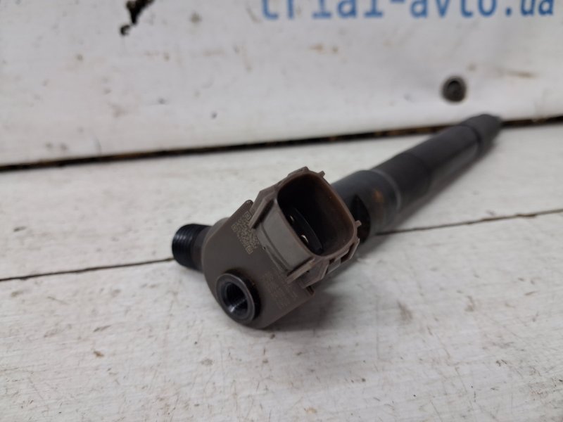 Форсунка топливная Mazda 6 GJ 2.2 diesel Форсунка топливная Mazda 6 GJ 2.2 diesel