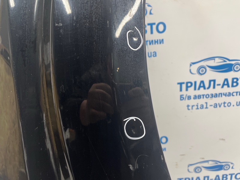 Крыло переднее правое Dodge Journey 1 2.4 бензин ED3