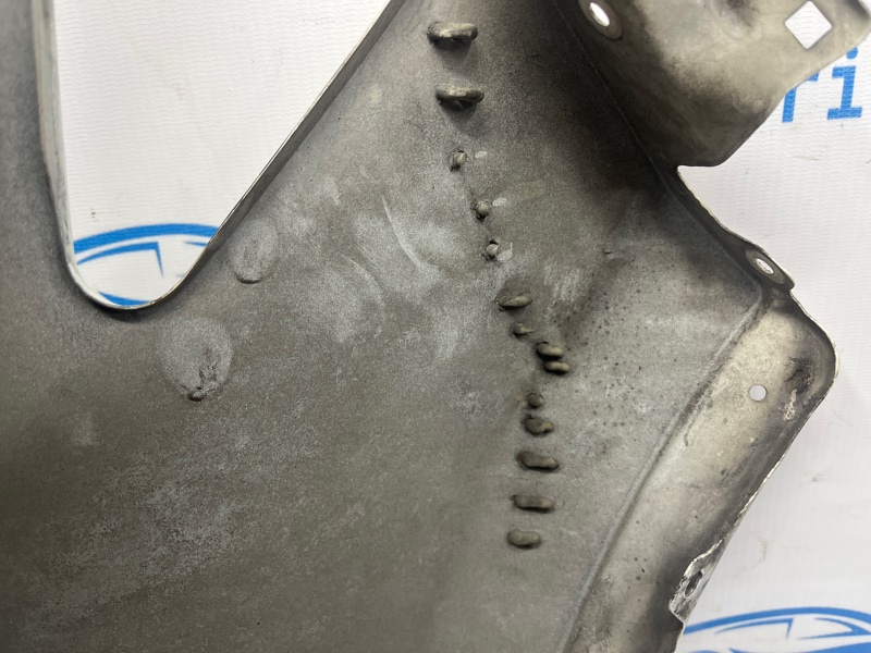 Крыло переднее левое FX 2002-2008 S50 3.5 бензин VQ35DE