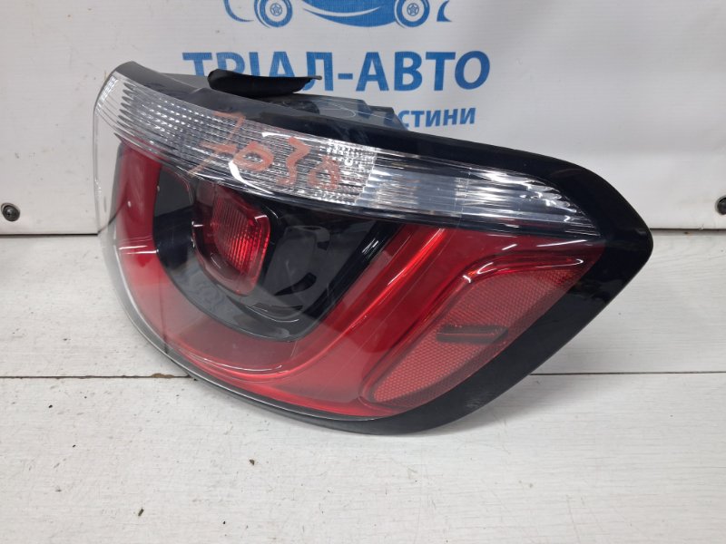 Фонарь задний внешний правый Jeep Compass MP 2.4 бензин EDE