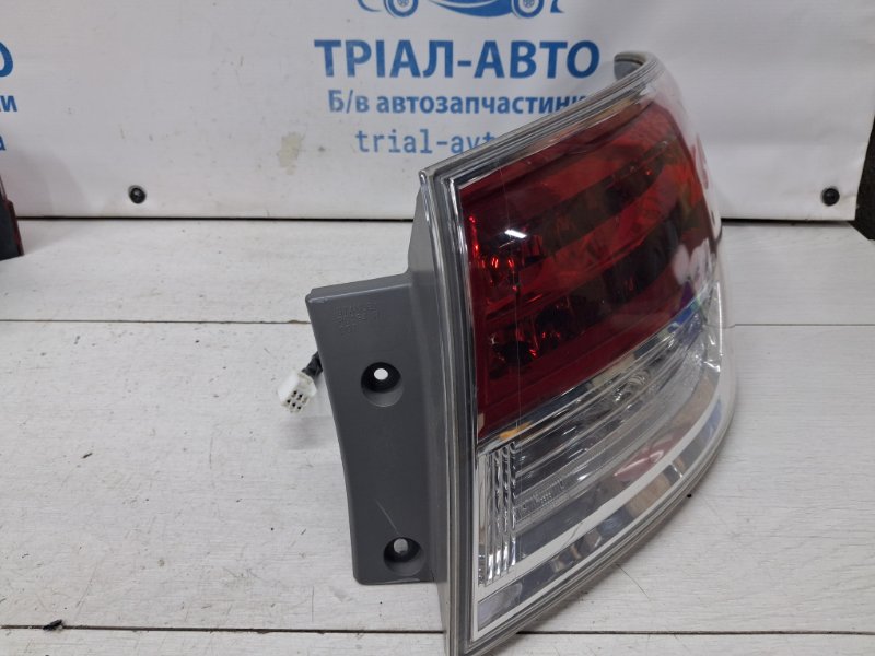 Фонарь задний внешний правый CX 9 2006-2015 TB 3.7 бензин MZI