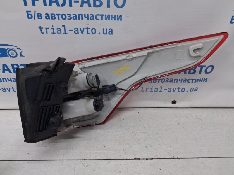 Фонарь задний внешний левый Escape 2012-2019 3 2.0 бензин ENR90