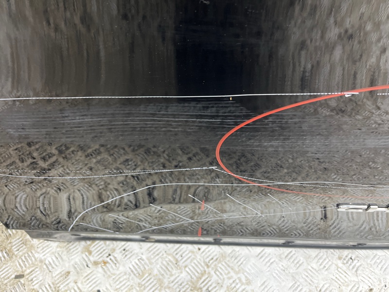 Дверь передняя правая Cherokee 2013-2019 KL 3.2 бензин EHK Дверь передняя правая Cherokee 2013-2019 KL 3.2 бензин EHK