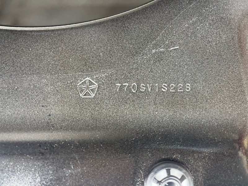 Дверь передняя правая Cherokee 2013-2019 KL 3.2 бензин EHK Дверь передняя правая Cherokee 2013-2019 KL 3.2 бензин EHK