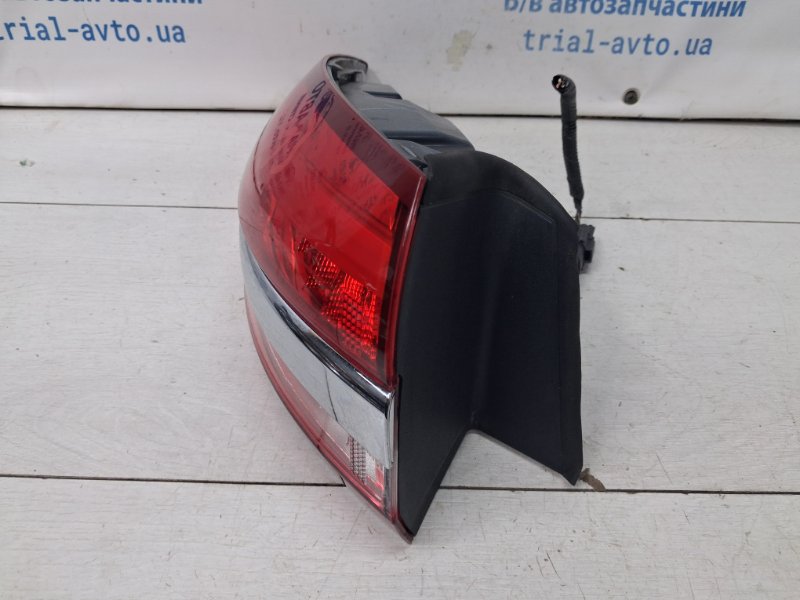Фонарь задний внешний левый Ford Fusion USA 2 1.5 бензин ENUN0