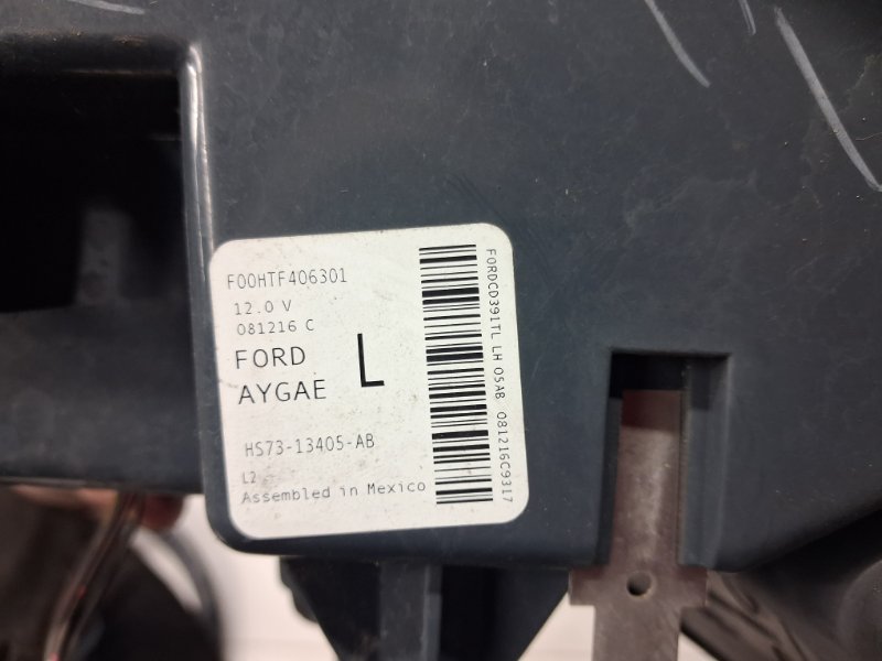 Фонарь задний внешний левый Fusion USA 2013-2020 2 1.5 бензин ENUN0