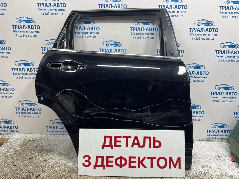Запчасть дверь задняя правая Jeep Cherokee 2013-2019 KL 3.2 бензин EHK 68110160AD Б/У Дверь задняя правая Jeep Cherokee 2013-2019 KL 3.2 бензин EHK 68110160AD Б/У